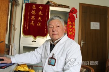 黄宏前：德技双馨的标杆