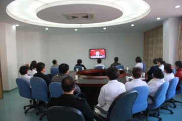 辽宁省金秋医院：院党委组织党员干部观看十八大开幕盛况