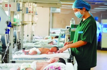 南京将迎来龙年生育高峰 其中近15%是“二胎”