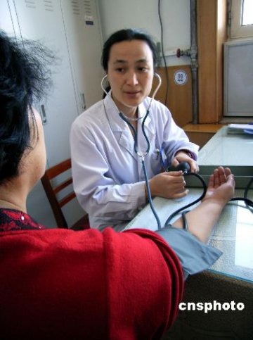 卫生部提出成人每年至少测1次血压