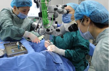全新近视矫治技术Visian ICL V4c进入中国