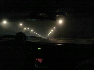 问题七：夜间开车很困难？