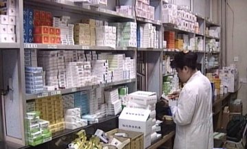 下游零售药店合力填满物流缺口