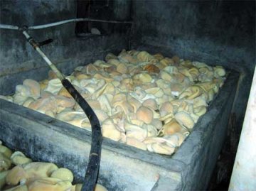 黑熟肉加工点用工业烧碱煮肉