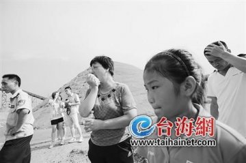 3名小学生江边捡贝壳2人坠江死亡