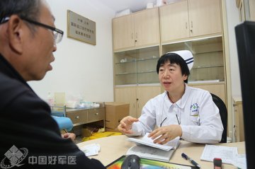 长海医院徐洪莲：一心为病患着想的“玫瑰”天使