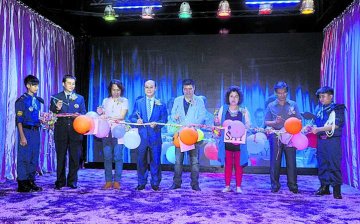 少年飞鹰歌唱赛宣禁毒