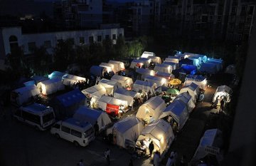 外媒眼中的雅安地震：重建和新生