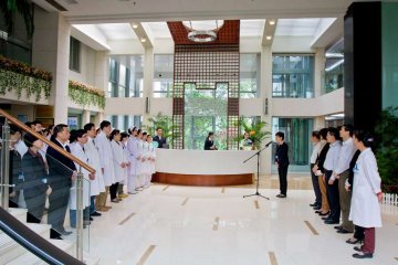 江苏卫生：省干疗养院举行“全国青年文明号”授牌暨创建工作推进会