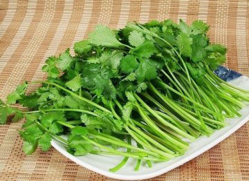 饮食养生：这25种家常食物竟是“抗衰老明星”