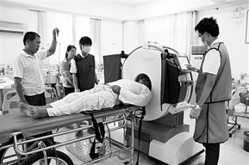 移动CT：“轻骑兵”驶入病房