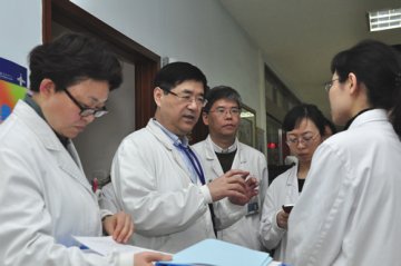 宁光获国际内分泌学奖