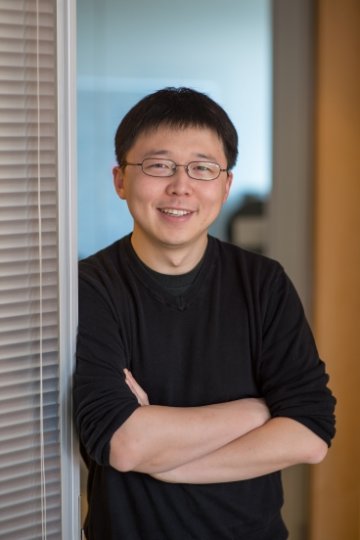 青年华人科学家获美国生物医学大奖 奖金25万美元