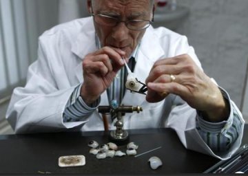 医学探秘：人工眼球制作全过程