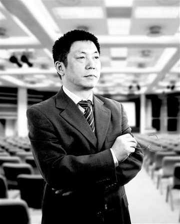 微创腹腔镜手术领跑者