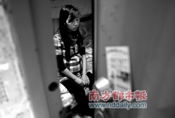 孕妇为等被拘丈夫过预产期不生产续：昨日入院