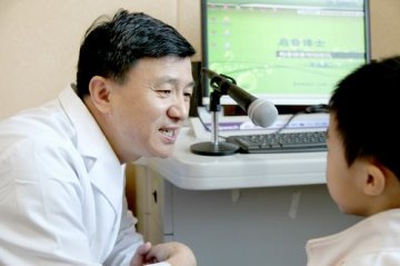 “开心的说话法”：唇腭裂畸形修复后的强化性语音训练