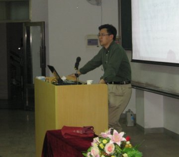 中医文化中心成功举办中医文化系列讲座之十七--汉代医学与儒学