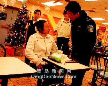 少女打求助电话卖身救母 记者暗访探明真相