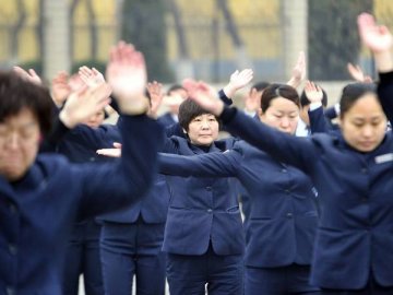 记者实拍职业入殓师