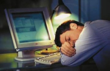 熬夜对身体危害大 每天睡觉非得够8小时吗