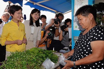 天水围新墟市由社企营运