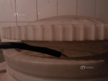 北京桶装水黑心工厂曝光