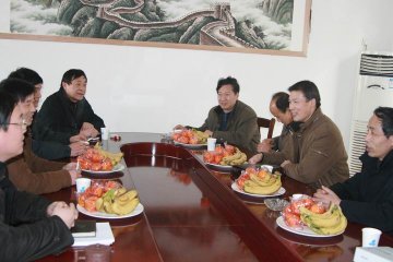 南京医科大学徐跃初副校长一行赴我校调研食堂工作