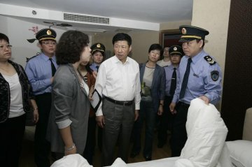 国家卫生计生委综合监督局和北京市卫生局开展公共场所卫生监督检查活动
