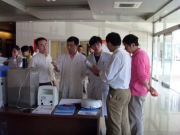五洲东方军事医科院实验室设备展举行