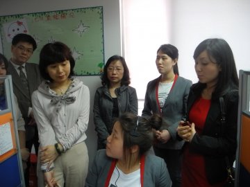 卫生部12320工作领导小组办公室（全国12320管理中心）赴四川省卫生厅调研12320卫生热线工作