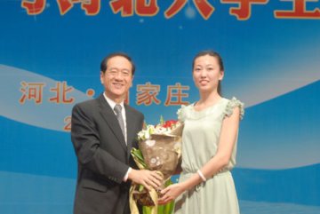 韩启德对话大学生：别把我看成科协主席，我的心还年轻