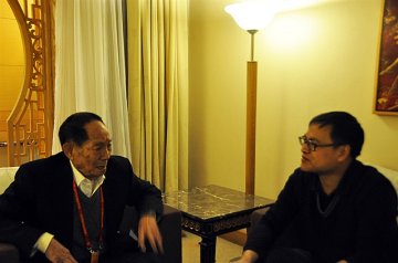 袁隆平：转基因是未来发展方向 愿试吃转基因作物