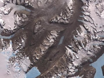 南极干燥谷卫星照公布：200多万年无降水