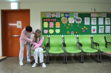韩国麻风病岛患者生存状况