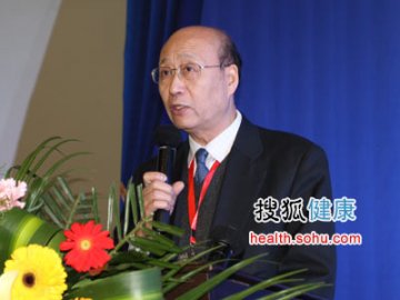 医药工业利润增速下滑 医药行业发展遇严峻挑战