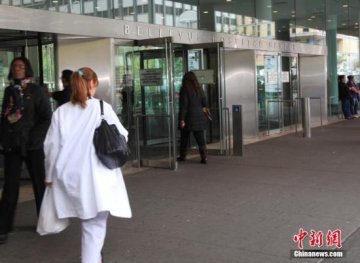 纽约州放松埃博拉隔离措施 医护可在家中隔离