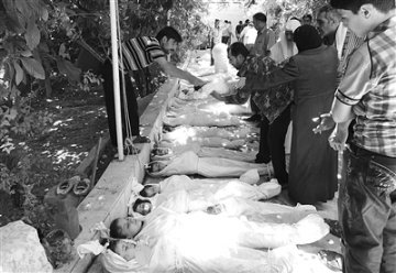 叙政府否认用化学武器致死1300人