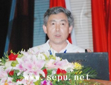 刘虎威教授：在线正反相二维液相色谱四级杆飞行时间质谱联用方法及其在大鼠腹膜表层脂质轮廓分析中的应用