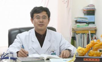 神经病学专家李国忠教授