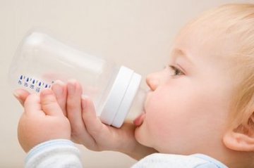 三步断奶法 让宝宝轻松断奶