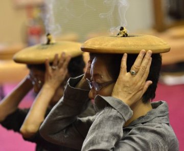 艾灸百汇缓解失眠