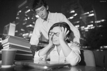 国人敬业为啥全球垫底？