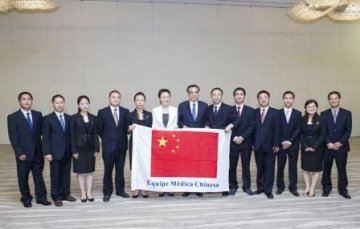 李克强鼓励援安医疗队 用心灵感受患者疾苦