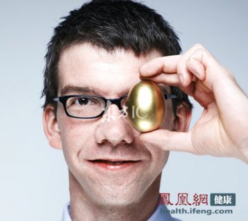 从男人出汗的部位看出哪里不行 (1/18)