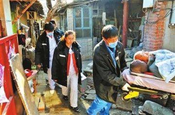 北京120急救医生短缺 常挨打、收入低致频离职