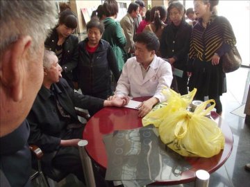 为推进中医药振兴发展做出表率 甘肃省级医疗单位中医药工作全面提速