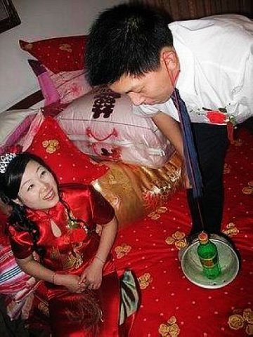实拍千奇百怪的洞房之风