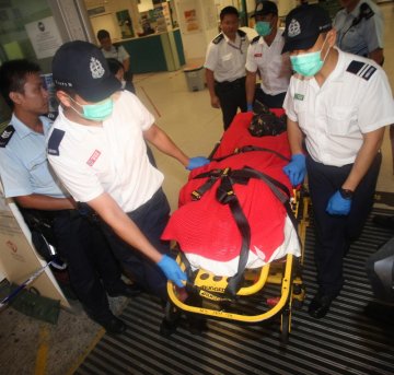 上水北区医院急症室爆袭警事件 生死肉搏6弹轰尽