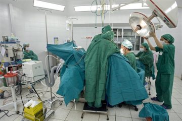 首度公开：男人变女人全程